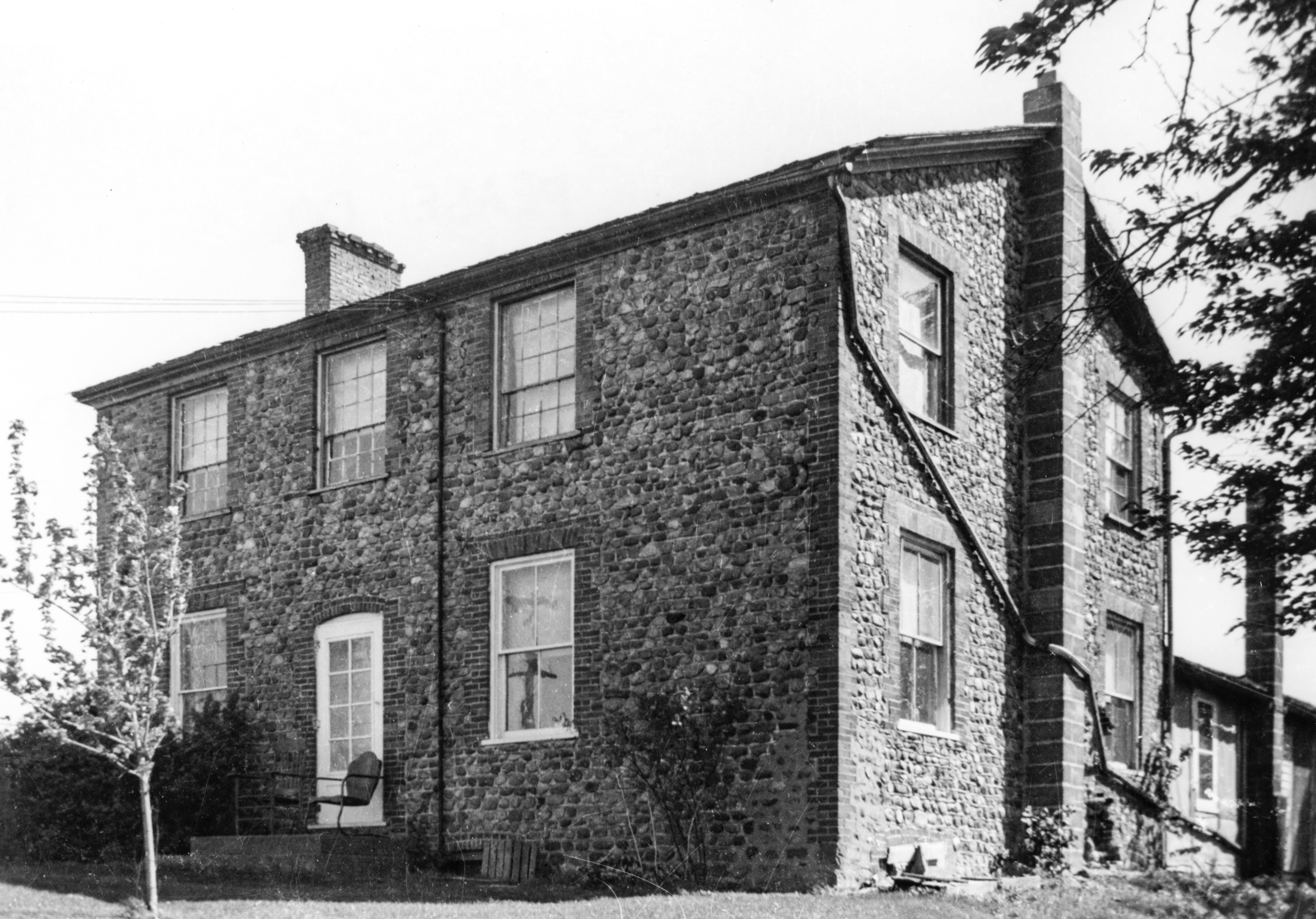 Hen-7 Tobin-Mathews 3